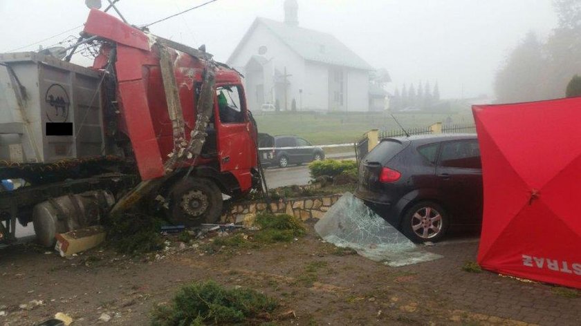 Wypadek ciężarówki