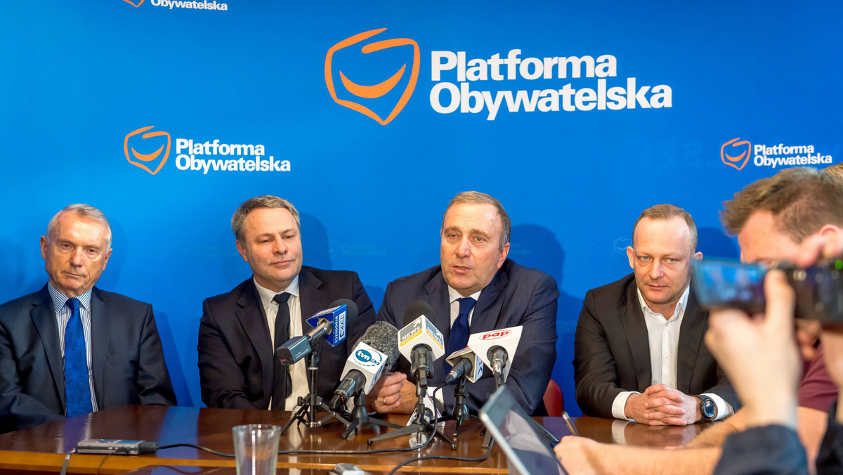 Urzędujący prezydent Bydgoszczy Rafał Bruski z Platformy Obywatelskiej będzie w jesiennych wyborach kandydatem na to stanowisko Koalicji Obywatelskiej - ogłoszono dzisiaj. Polityk rządzi miastem od dwóch kadencji.