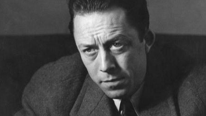 "Obcy" - Albert Camus