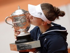 Barbora Krejcikova triumfatorką French Open! Czeszka ma szansę na dublet