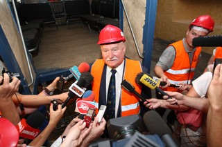Lech Wałęsa: Tegoroczna Nagroda Nobla pomoże laureatom walczyć o sprawiedliwość