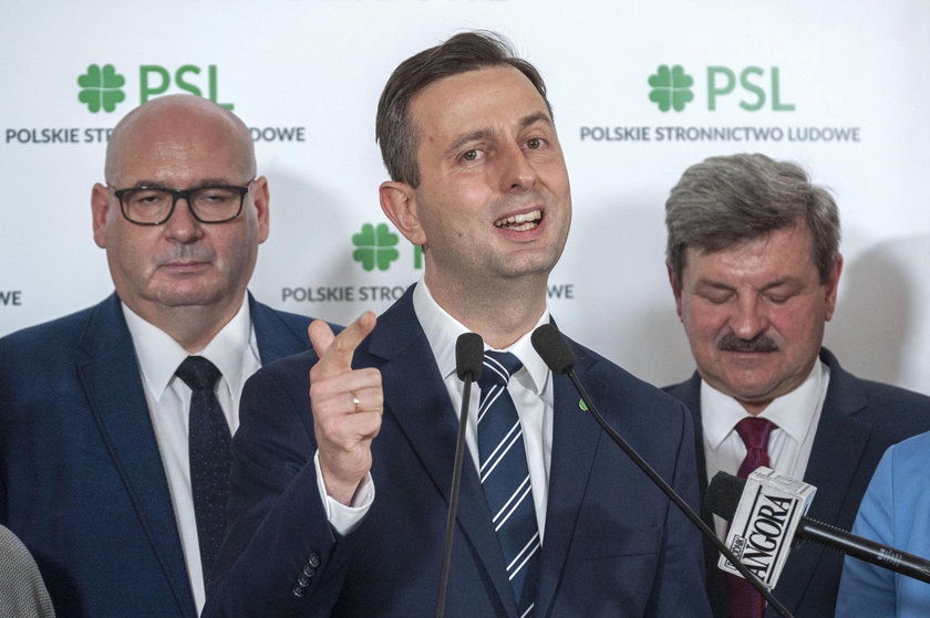 Zaskakujący sondaż partyjny