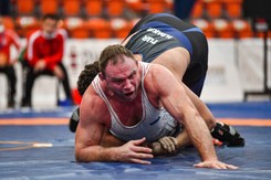 Wicemistrz olimpijski w zapasach przyłapany na stosowaniu dopingu