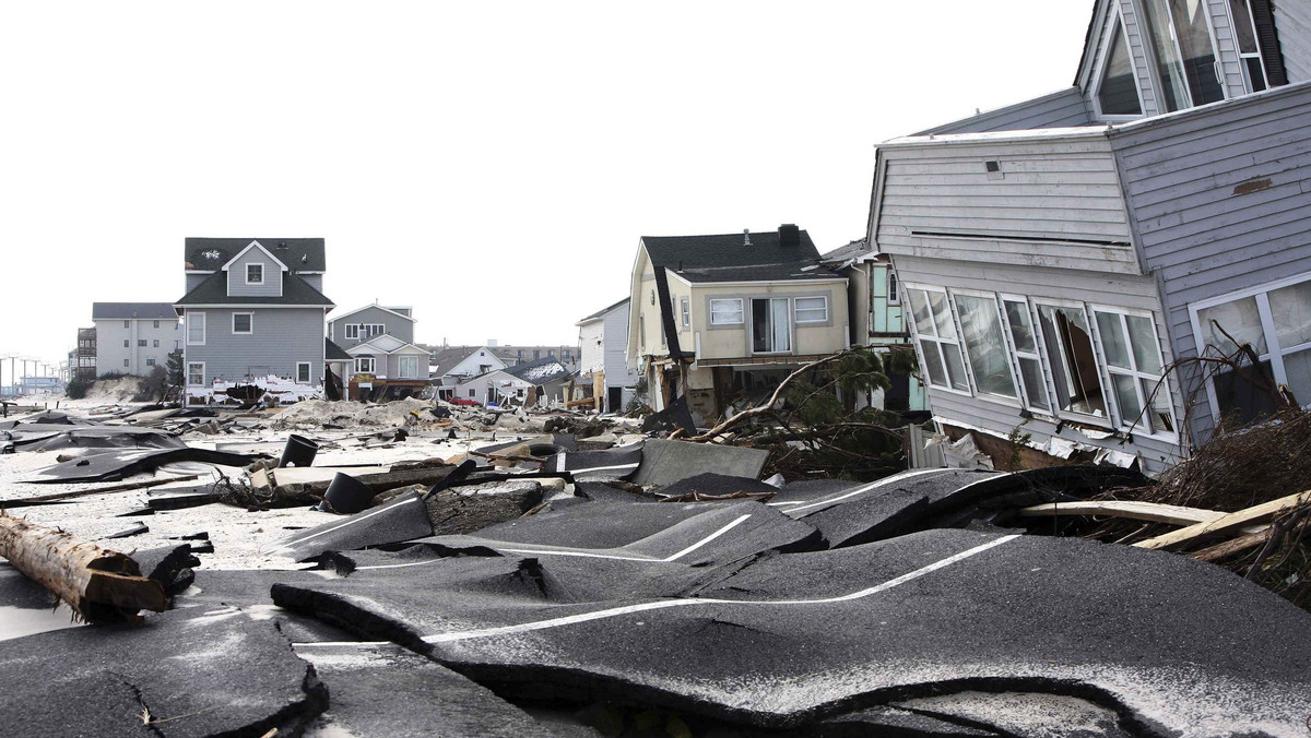 Zniszczenia po Sandy. Przerażający krajobraz/ fot. Reuters