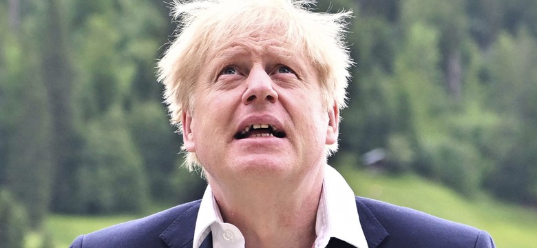 Boris Johnson opowiadał, że chce być "królem świata". Jego początek był obiecujący, teraz premier rezygnuje