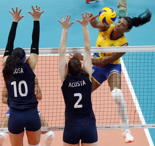 Brazylijskie siatkarki to dziewczyny na medal. Jest na kim oko zawiesić