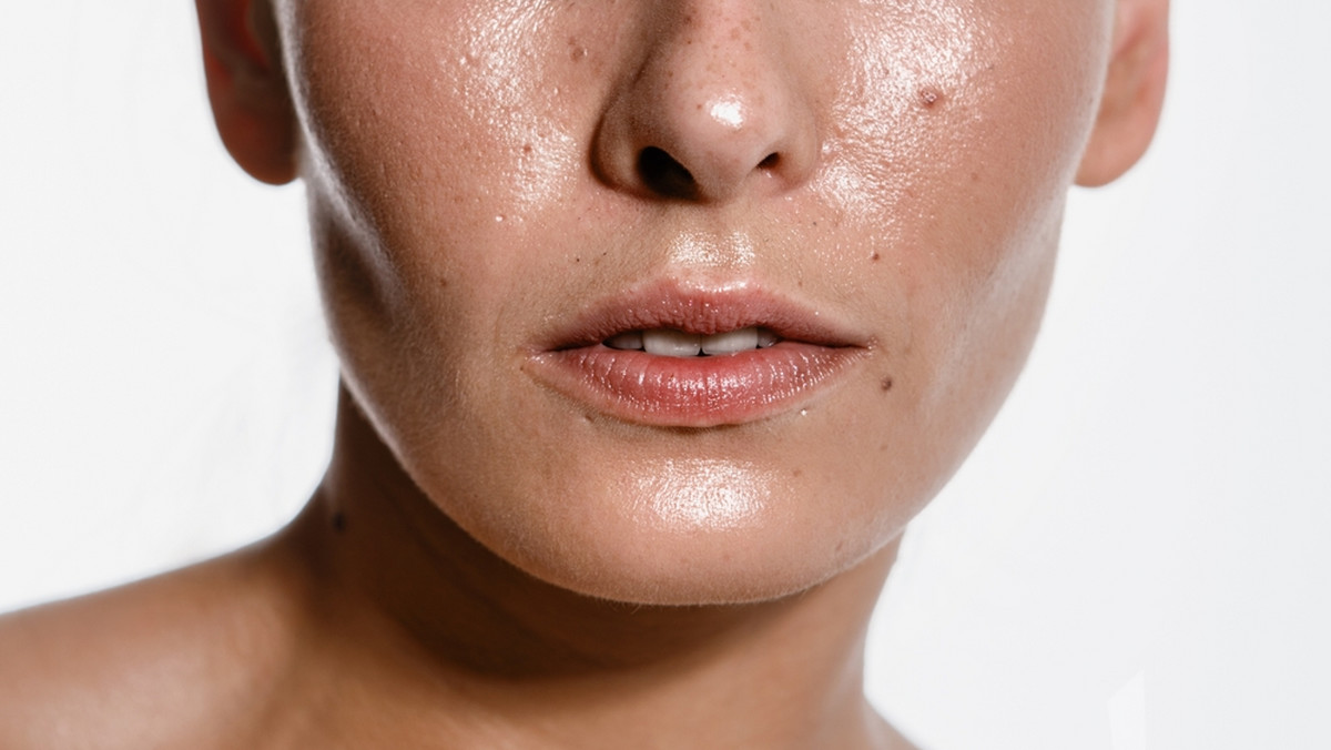 Mikrodermabrazja w słoiku - idealne oczyszczanie skóry twarzy