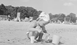 Nostalgiczny i trudny QUIZ o wakacjach w PRL. Milenialsi są bez szans