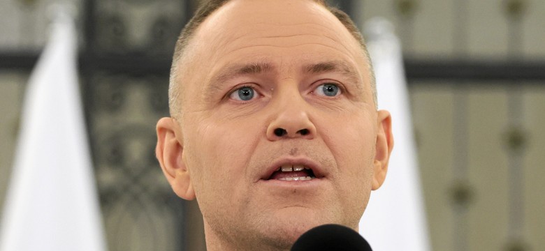 Polacy zmieniają zdanie o Nawrockim? Zwrot w najnowszym sondażu