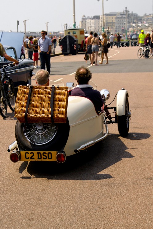 Parada klasycznych samochodów - przejazd z Londynu do Brighton