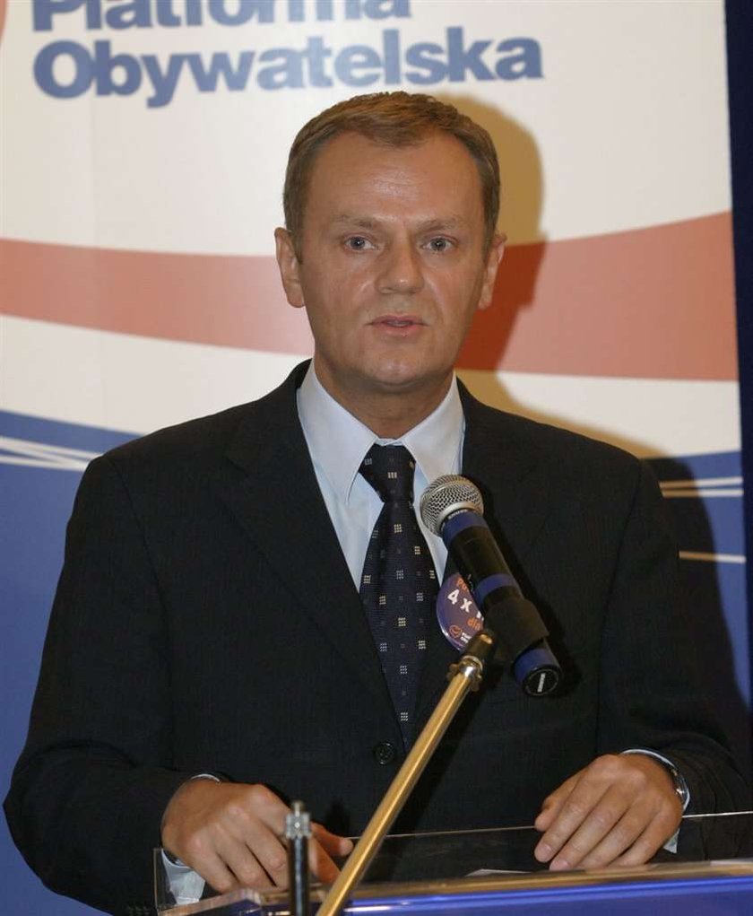 Tusk łysieje przez aferę?! ZOBACZ ZDJĘCIA