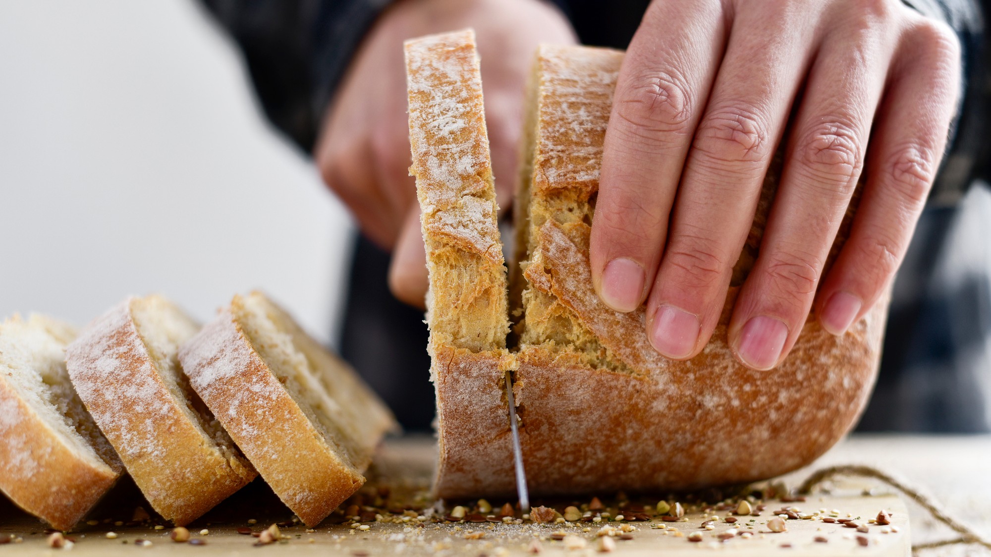 Príprava chleba na mrazenie. (ilustračný obrázok)