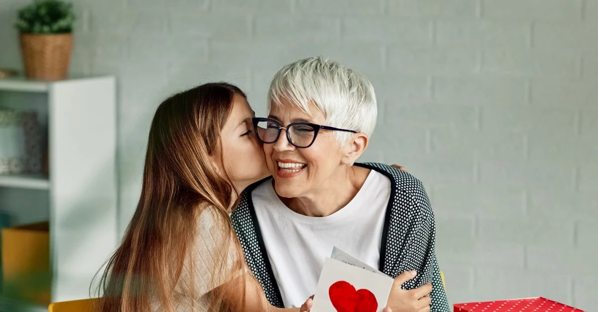 Prognoza na Dzień Babci. Ostrzeżenia IMGW przed silnym mrozem i wiatrem. Alert dla 11 województw