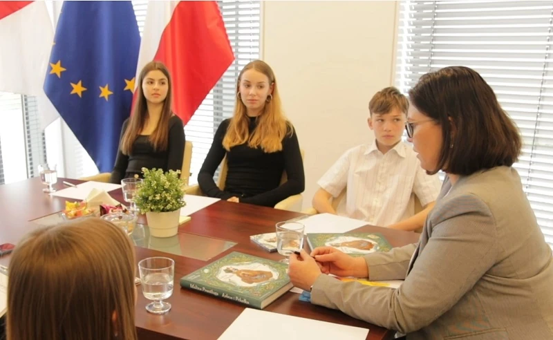 poznań dzieci wicemarszałek paulina stochniałek