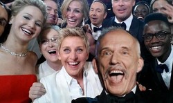 "Krul" triumfuje i podbija Internet. Galeria memów z Januszem Korwin-Mikkem