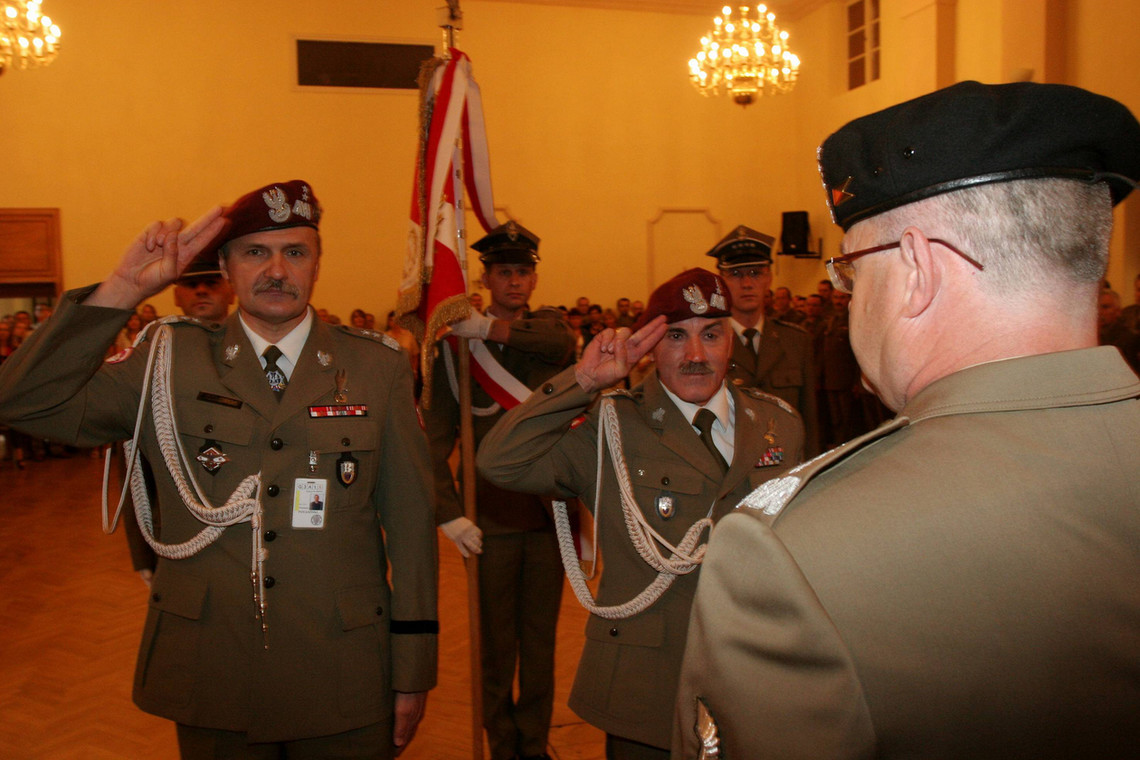 W Krakowie w 2007 roku, gen. Potasiński przejmuje obowiązki dowódcy II Korpusu Zmechanizowanego