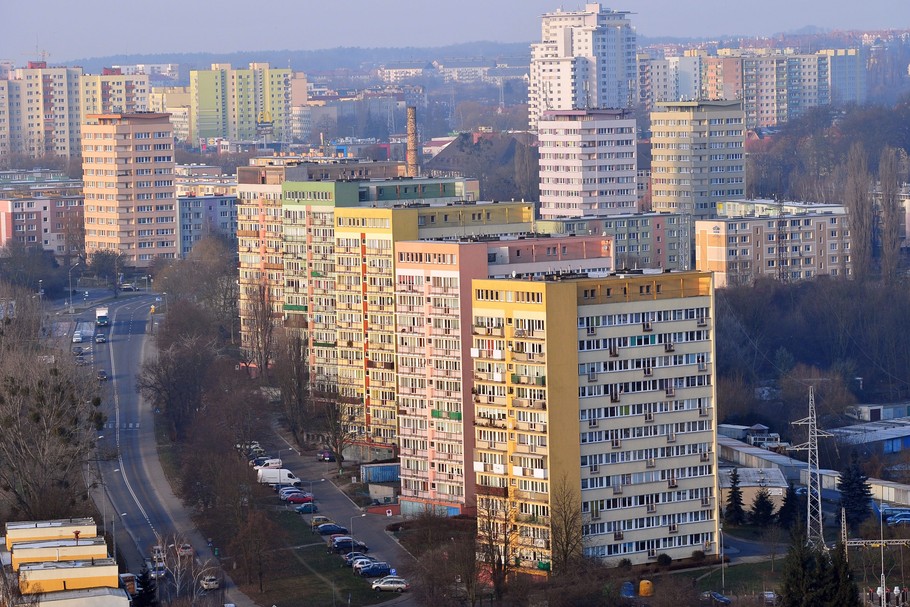 Odziedziczone mieszkania - czy trzeba płacić podatek po sprzedaży takiej nieruchomości?