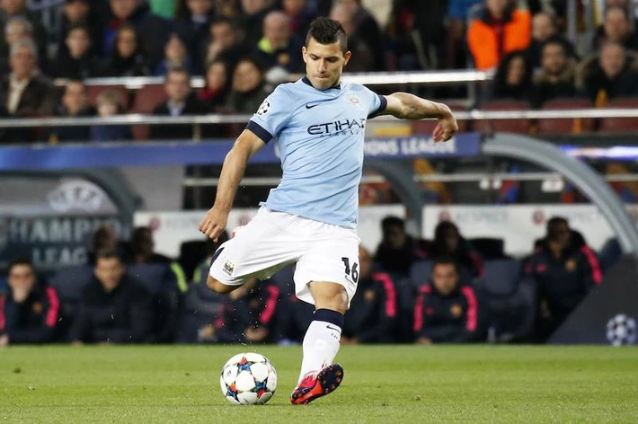 9. Sergio Aguero, Manchester City - 25,3 mln dolarów