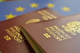 Rząd reformuje dokumenty: Do zmiany dowody osobiste i paszporty