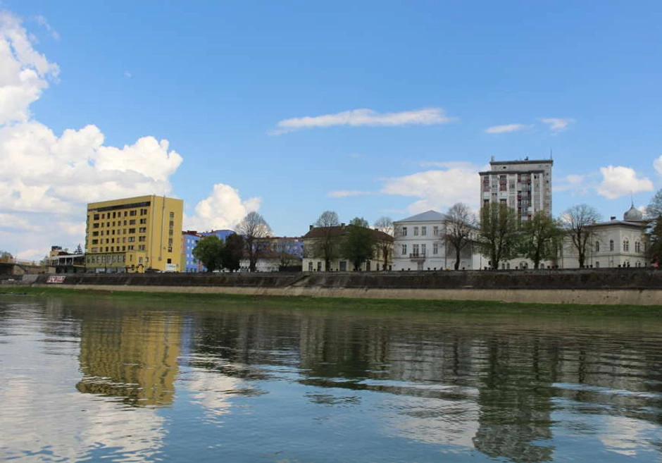 Gradiška pogled sa Save