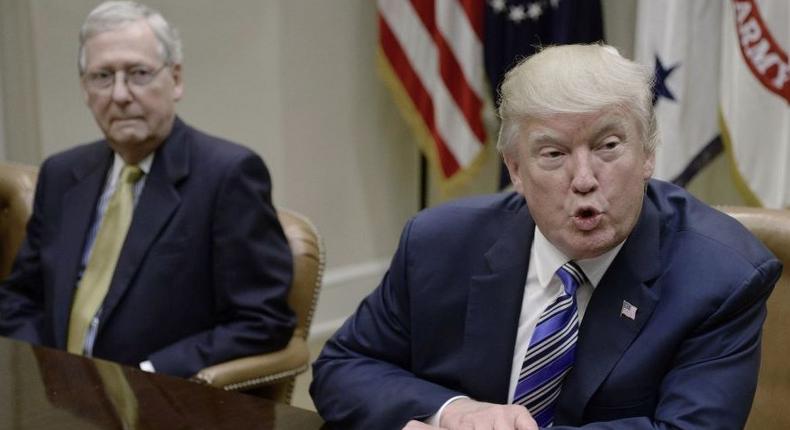 Sen. Majority Leader Mitch McConnell (L) and President Donald Trump.