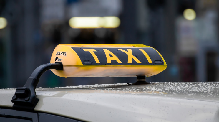Ennyivel emelkednek a taxi tarifák hétfőtől / Illusztráció / Fotó: Pixabay