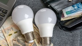 Podwójny wzrost cen energii od stycznia 2026. Nadchodzi rekordowy skok miesięcznych rachunków za prąd