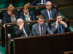 Kopacz zmierzy się z Kaczyńskim? Jedynki na listach wyborczych PiS