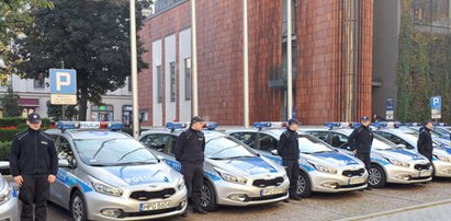 Policjanci dostali nowe radiowozy