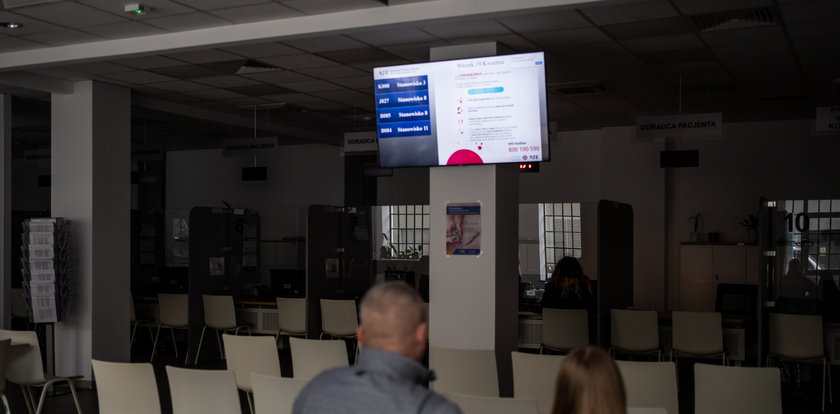 Cicha godzina w NFZ w Łodzi. Jak ci się podoba taki pomysł? Sprawdź, kiedy załatwisz sprawę w ciszy i półmroku