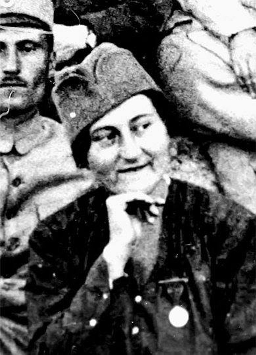 Odlikovana je Ordenom Miloša Obilića