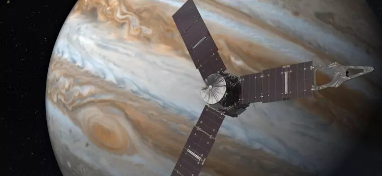 Juno przeleciała nad Ganimedesem. NASA ujawnia pierwsze zdjęcia księżyca Jowisza