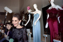 Audrey Hepburn podczas pokazu Givenchy w 1991 r.