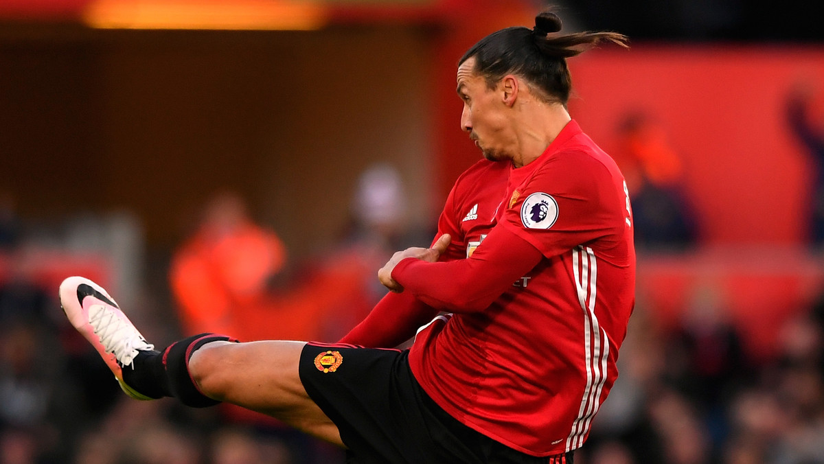 W meczu 11. kolejki angielskiej Premier League Manchester United pokonał na wyjeździe Swansea City 3:1. Dwie bramki dla gości zdobył Zlatan Ibrahimovic. Po jednej z nich Szwed zaprezentował spektakularną "cieszynkę".