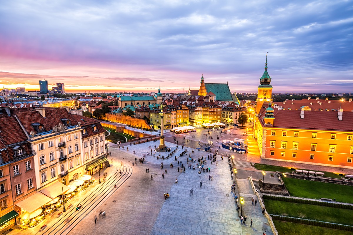 Wzrost polskiego PKB przyśpieszył. Zasługa dwóch czynników