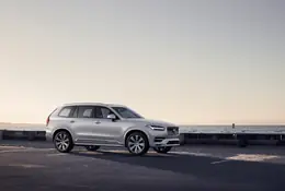 Volvo XC90 – kosmetyka i „mild hybrid”