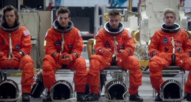 One Direction polecieli w kosmos