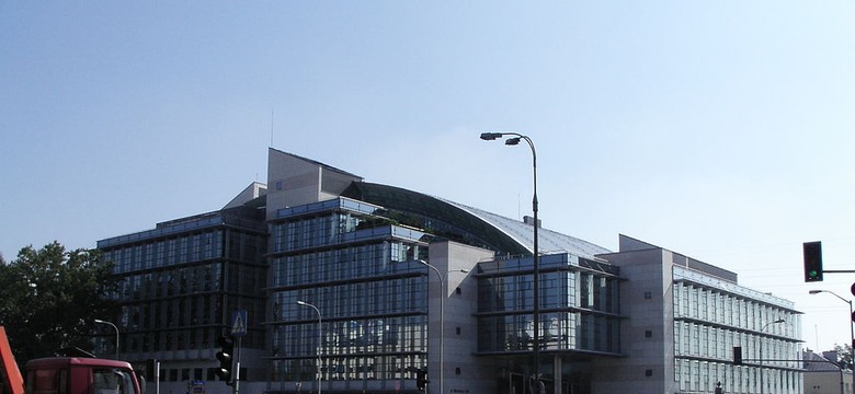 Amerykanie przejęli TVN. Z rady nadzorczej odchodzą rodziny założycieli stacji