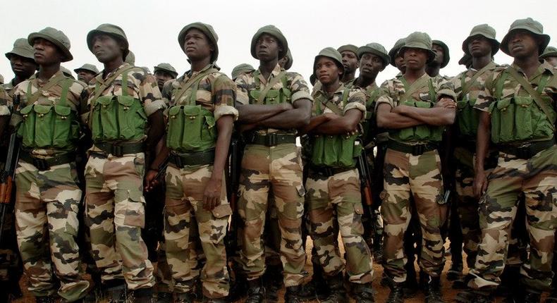 Nigerian soldiers