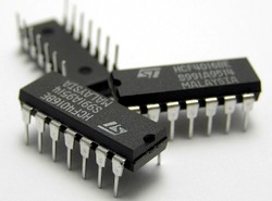 Pół wieku z mikroczipem