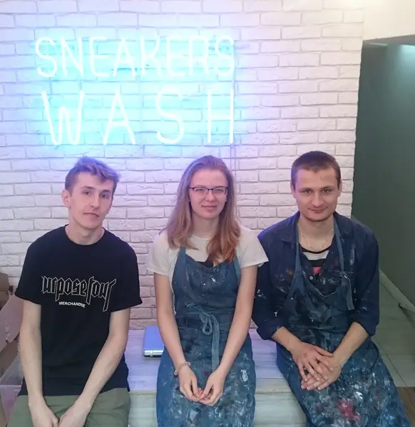 Paweł, Mart i Ernest ze SneakersWash