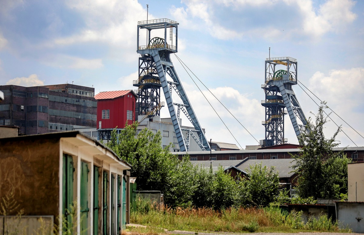 Ostatnia państwowa kopalnia w Bytomiu znika po ponad 100 latach. Pracuje tu 1,8 tys. osób