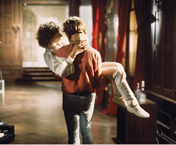 Barbra Streisand i Kris Kristofferson w filmie 'Narodziny gwiazdy'