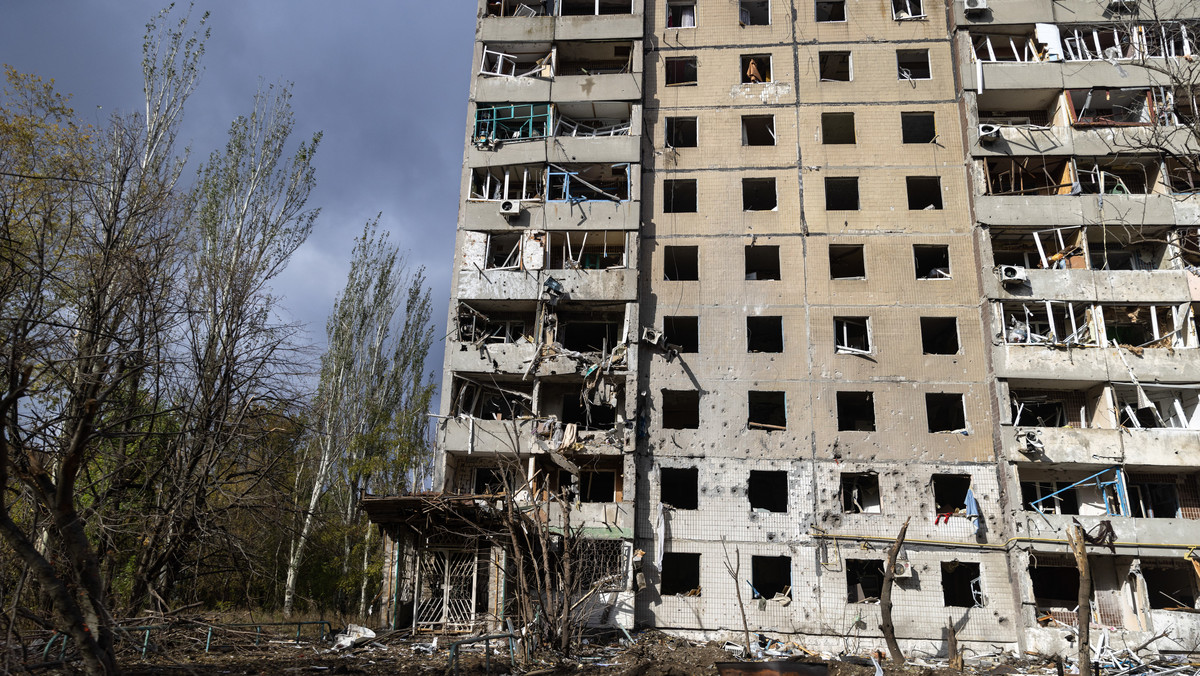 Krytyczna sytuacja w Awdijiwce, ale "obrona Ukrainy się trzyma"