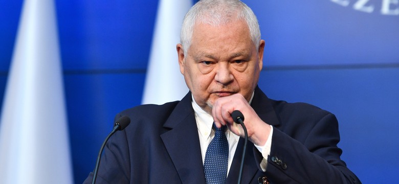 Glapiński odpowiada Tuskowi i Siemoniakowi: Wchodzi w grę groźba karalna. Donald Tusk łże