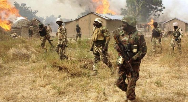 Nigerian soldiers destroying bandits hideouts (Daily Post)