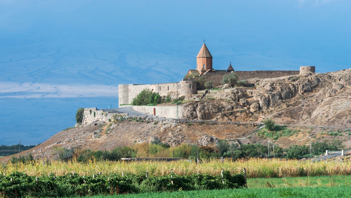 Klasztor Chor Wirap, Armenia, fot. Therin-Weise