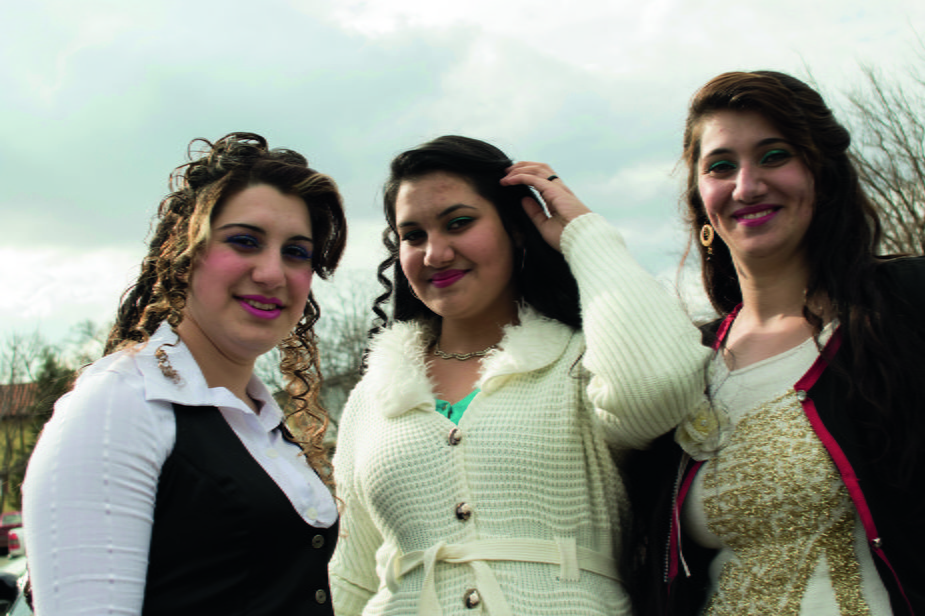 Dziewczęta na targu dziewic, Stara Zagora, Bułgaria