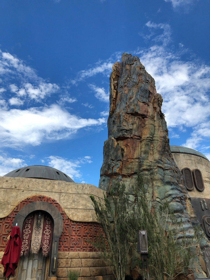 Star Wars Galaxy's Edge