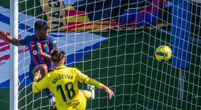 VIDEO: Unstoppable Asisat Oshoala scores in 19th goal of the season in 19th game